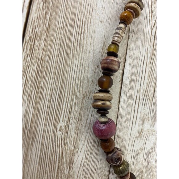 Vintage Earth Tones Mix Bead Shell Stone Wood Necklace BOHO - Picture 2 of 12
